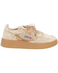 Autry - Schoenen ,Roze ,Katoen Medalist Low Velvet Sneakers - Lyst