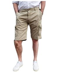 Aeronautica Militare - Lässige militär-bermuda-cargo - Lyst