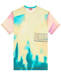 DIESEL - Oversized t-shirt mit grafikdruck - gelb - Lyst
