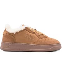 Autry - Schoenen ,Bruin ,Suède Shearling Sneakers Bruin Ronde Neus Rubber - Lyst