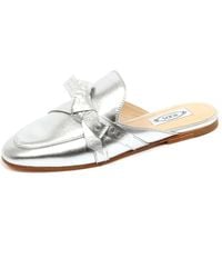 Tod's - Schoenen ,Grijs ,Zilveren Bow Loafer Schoen Met Logo - Lyst