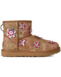 UGG - Schoenen ,Bruin ,Classic Mini Meadow - Lyst