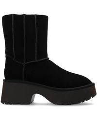 UGG - Enkellaarzen Klassiek Twin Seam New Heights - Lyst