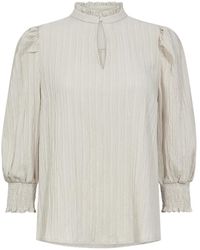 Freequent - Bluse Mit V-Ausschnitt Und Puffärmeln - Lyst