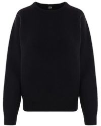 Totême - Jersey de lana negra con costillas pullover - Lyst