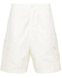 Stone Island - Weiße cargo shorts mit ghost badge - Lyst