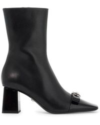 Versace - Ribbon leder stiefeletten - Lyst