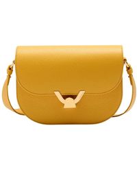 Coccinelle - Schultertasche Aus Genarbtem Leder Mit Klappenverschluss - Lyst