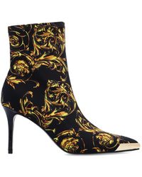 Stivali Versace Jeans Couture da donna - Fino al 70% di sconto | Lyst