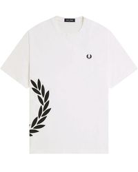 Fred Perry - Tops ,Wit ,Katoen Embossed Laurel Wreath T-Shirt - Lyst