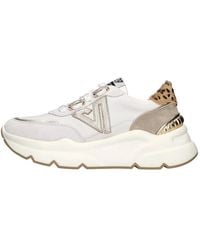 Emanuélle Vee - Sneakers Aus Leder Und Wildleder - Lyst
