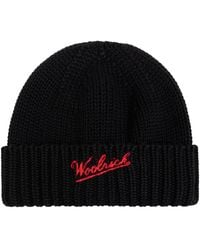 Woolrich - Cappello di lana con logo - Lyst