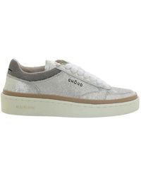 GHŌUD - Goldene Damenschuhe Niedrige Absätze - Lyst