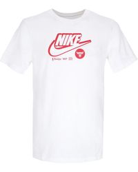Nike - Fitness ,Wit ,Katoen Chicago Bulls Logo T-Shirt Wit - Lyst