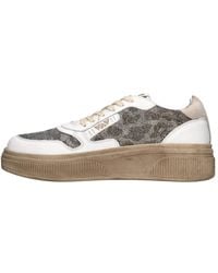 Emanuélle Vee - Sneakers Aus Leder Und Stoff - Lyst