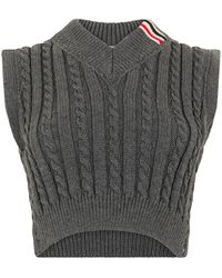 Thom Browne - Truien & Vesten ,Grijs ,Wol Baby Cable Cropped V-Hals Pullover - Lyst