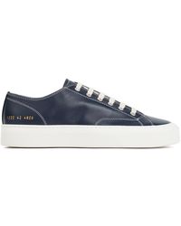 Common Projects - Sneakers basse blu navy - Lyst