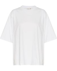 Gestuz - Tops ,Wit ,Witte Geborduurde Tee Box Fit - Lyst
