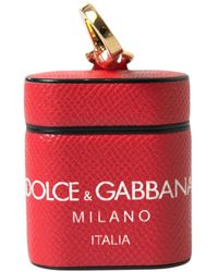 Dolce & Gabbana - Rotes leder airpods hülle mit goldfarbenem metall-logo-druck - Lyst