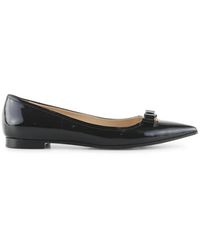 Prada-Loafers en mocassins voor dames | Online sale met kortingen tot 63% |  Lyst BE