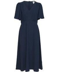 Ichi - Kleedjes ,Blauw ,Polyester Ruche Mouw V-Hals Jurk Total Eclipse - Lyst