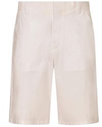 Moschino - Korte Broeken ,Stijlvolle Shorts Voor Mannen En Vrouwen - Lyst