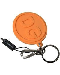 Dolce & Gabbana - Gouden Messing Metalen Sleutelhanger Met Oranje Rubber Dg Logo - Lyst
