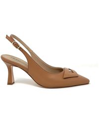 Frau - Leder slingback schuhe in tan - Lyst