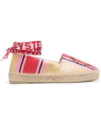 Stella McCartney - Schoenen ,Rood ,Leer Geborduurde Logo Platte Espadrilles - Lyst