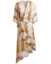 Guess - Elegantes Chiffon Midi Kleid mit V-Ausschnitt und 3/4 Ärmeln - Lyst