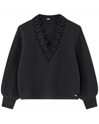 GUSTAV - V-Ausschnitt Strickpullover Mit Bestickten Details - Lyst