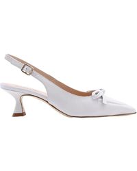 Status - Pumps - Lyst