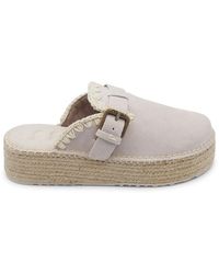 Mou - Sommerliche Wildleder-Clogs Mit Häkeldetails - Lyst