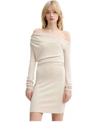 Guess - Desiree One-Shoulder Jurk - Lyst