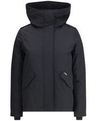Woolrich - Zwarte Gewatteerde Jas Met Capuchon - Lyst
