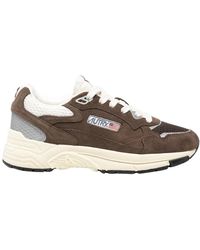 Autry - Schoenen ,Bruin ,Suède Hyperway Lage Sneakers Van Suède En Mesh - Lyst
