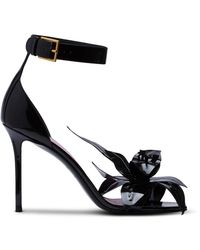 Balmain - Pumps ruby aus lackleder mit blume - Lyst