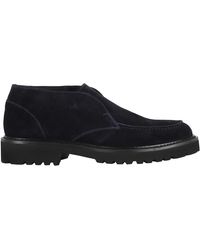 Doucal's - Schoenen ,Blauw ,Suède Blauwe Suède Chukka Boot Elastisch - Lyst