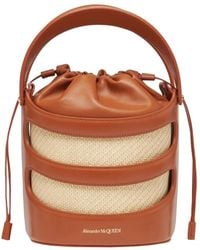 McQueen - Tassen ,Bruin ,Leer Rise Bucket Bag - Lyst