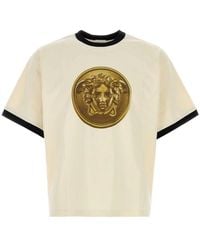 Versace - Tops ,Wit ,Katoen Gedrukt Katoenen Jersey T-Shirt Met Normale Pasvorm - Lyst