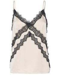 Gestuz - Spitzendetail slip top bluse birch - Lyst