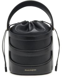 Alexander McQueen - Rise bucket bag aus schwarzem kalbsleder - Lyst