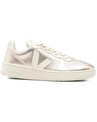Veja - V-10 Sneakers Met Geperforeerde Neus - Lyst
