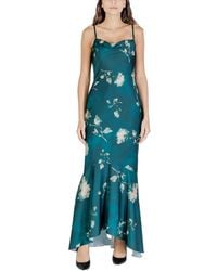 Rinascimento - Kleedjes ,Groen ,Polyester Bloemen Jurk Met Bandjes En Rits - Lyst
