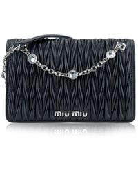 Miu Miu - Schultertasche aus gestepptem leder mit goldenen verzierungen - Lyst
