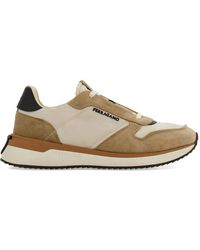 Ferragamo - Cremefarbene Wildleder Lederschuhe Mit Gummisohle - Lyst