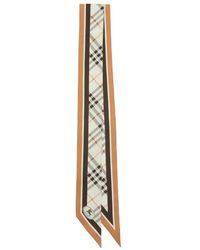 Burberry - E26 Sjaal - Lyst
