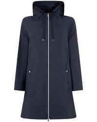 Herno - Jassen ,Blauw ,Polyester Donkerblauwe Waterdichte Jas Met Elegante Capuchon - Lyst