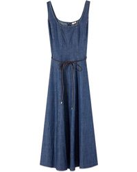 Oltre - Kleedjes ,Blauw ,Denim Mouwtjesloze Lange Jurk Met Denim Effect - Lyst