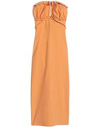 Jacquemus - Kleedjes ,Oranje ,Leer Gestructureerde Midi Jurk Met Open Rug - Lyst